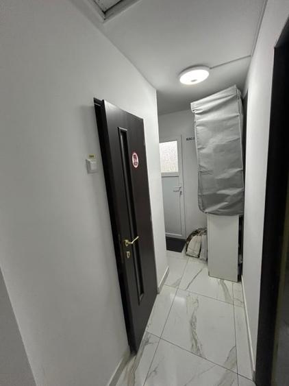 Spațiu comercial, de 60 mp, în Exterior Est