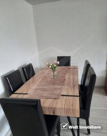 Apartament cu 3 camere semidecomandat, mobilat în Zorilor