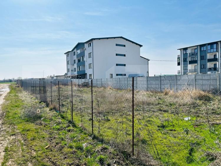 Teren Construcții intravilan de 600 mp, în Exterior Est