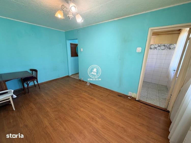Apartament cu 3 camere în Alexandru cel Bun