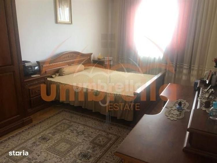 Casă cu 4 camere cu Teren 281 Mp în Central