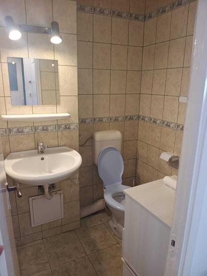 Apartament cu 3 camere în Șoimeni