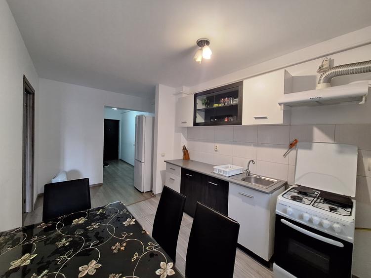 Apartament cu 2 camere decomandat, mobilat în Florești