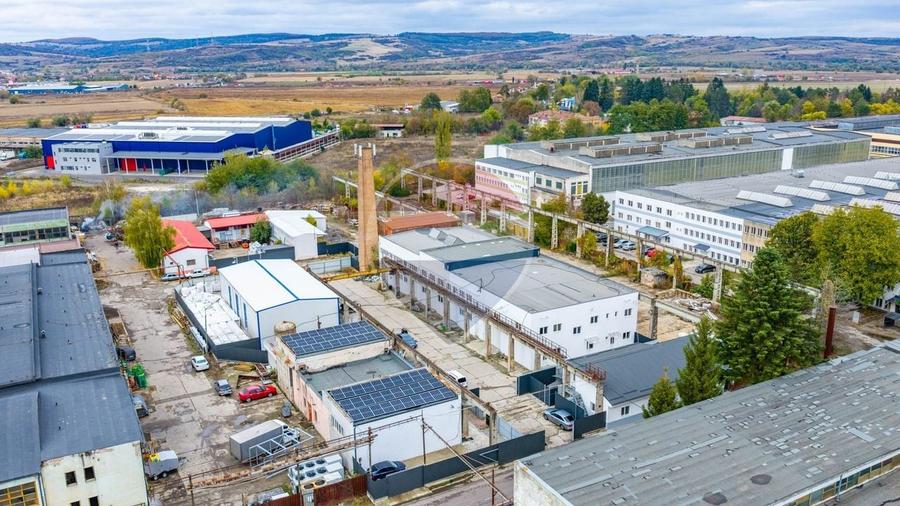 Spațiu industrial, de 924 mp, în Nord