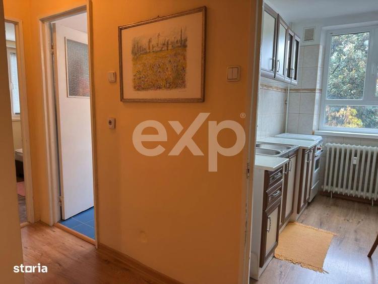 Apartament cu 2 camere de vanzare, strada Bucegi, zona Narcisa - 1