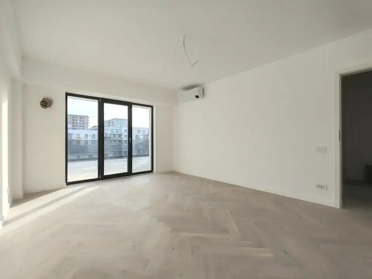 Apartament cu 2 camere decomandat în Titan — fotografia 3