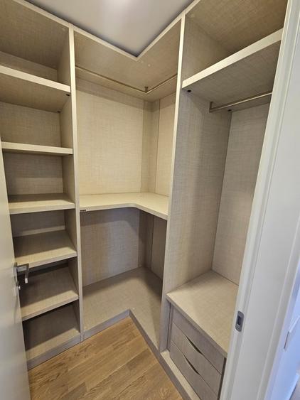Apartament cu 3 camere decomandat în Pipera