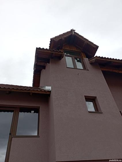 Casă cu 6 camere cu Teren 700 Mp în Șura Mare