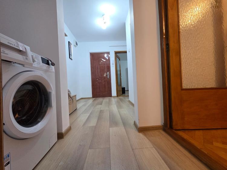 Apartament cu 2 camere în E3