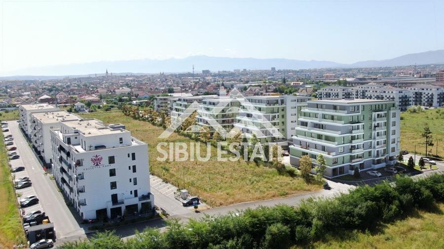 Apartament cu 2 camere decomandat în Vest