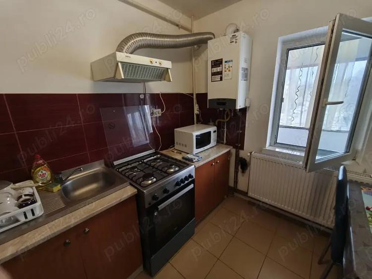 Apartament cu 2 camere decomandat în Sud