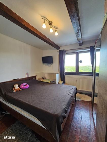 Casă cu 2 camere cu Teren 1500 Mp în Paleu