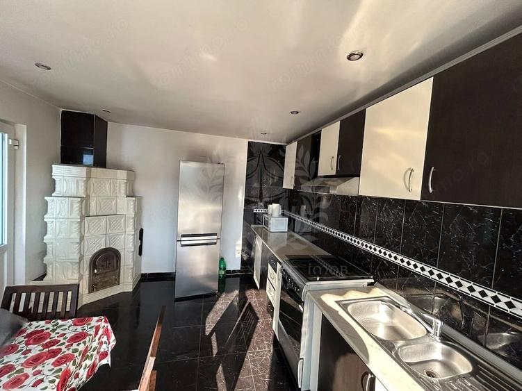 Casă cu 4 camere cu Teren 1236 Mp în Vâlcănești