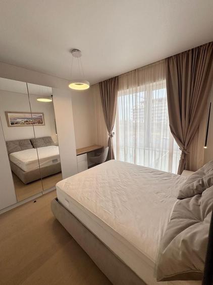 Apartament cu 3 camere decomandat, mobilat în Voluntari