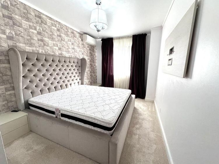 Apartament cu 3 camere decomandat, mobilat în Băneasa