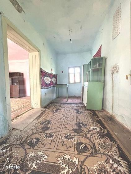 Casă cu 2 camere cu Teren 1760 Mp în Florești