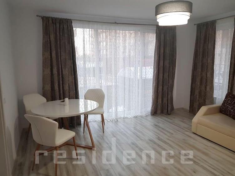 Apartament cu 2 camere semidecomandat, mobilat în Zorilor