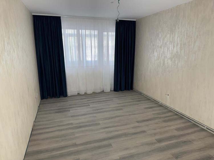 Apartament cu 3 camere în Alexandru cel Bun