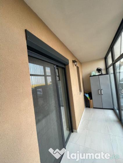Apartament cu 2 camere decomandat în Dumbrăvița