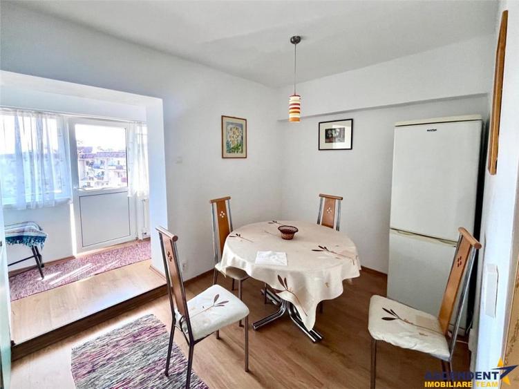 Apartament cu 2 camere decomandat în Ultracentral