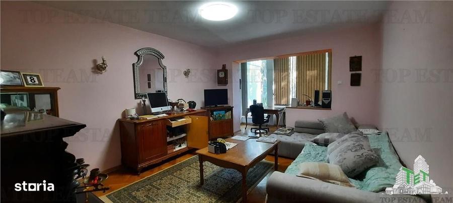 Apartament cu 3 camere în Pajura
