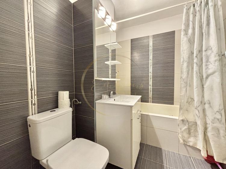 Apartament cu 3 camere, mobilat în Telegrafului