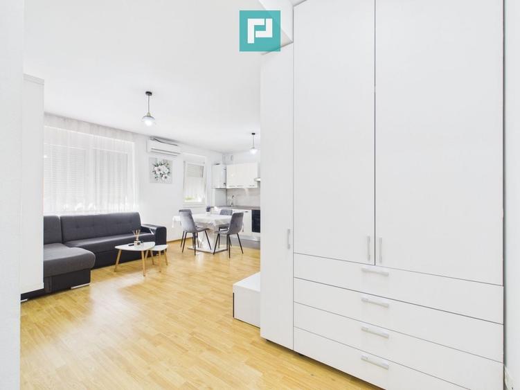 Apartament cu 3 camere, mobilat în Lipovei