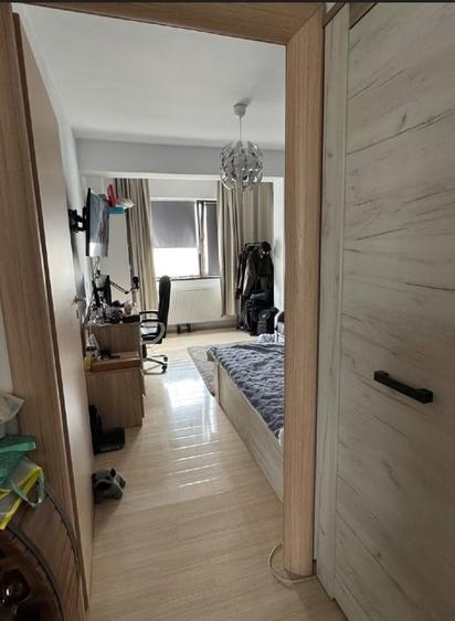 Apartament cu 3 camere, mobilat în Bucureștii Noi