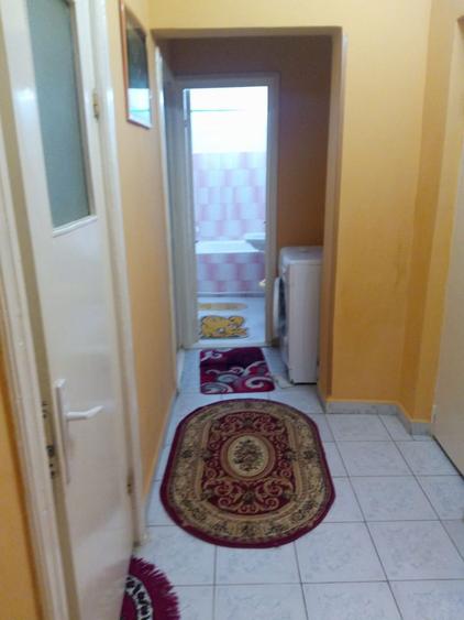 Apartament cu 2 camere decomandat în Vărsătura