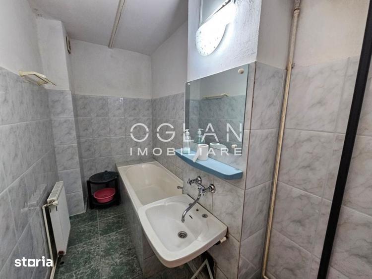 Apartament cu 3 camere decomandat în Terezian
