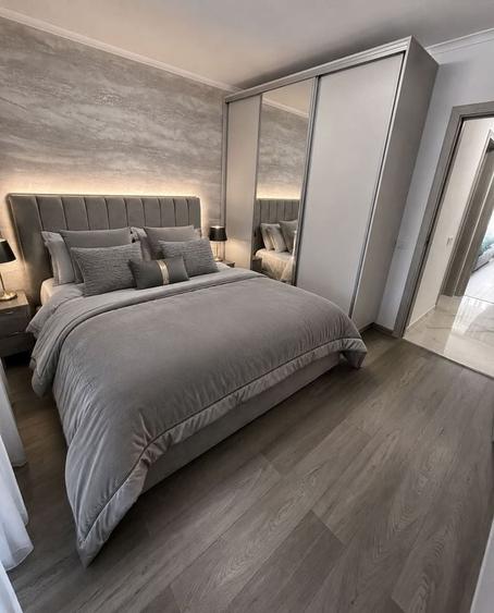 Apartament cu 3 camere decomandat în Exterior Vest