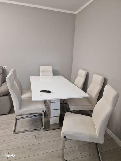 Apartament cu 2 camere decomandat, mobilat în Dobroești