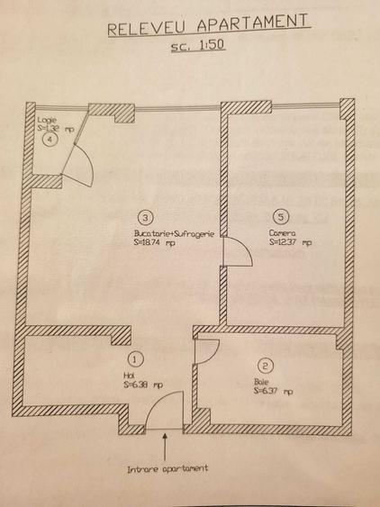 Apartament cu 2 camere semidecomandat în Florești