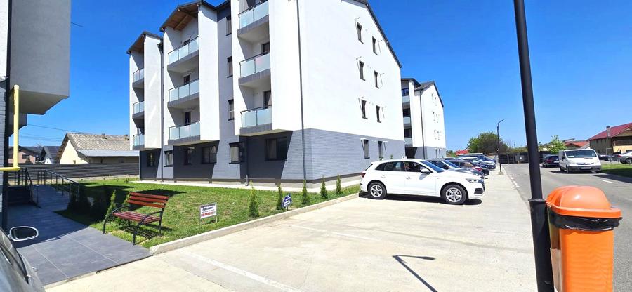 Garsonieră decomandată în Valea Adâncă