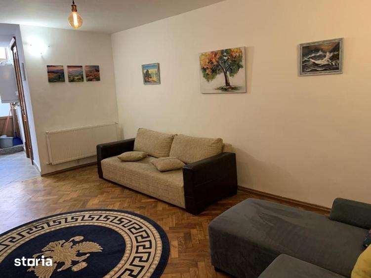 Apartament cu 2 camere semidecomandat, mobilat în Centrul Istoric