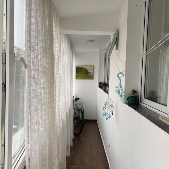 Apartament cu 3 camere decomandat, mobilat în Pantelimon