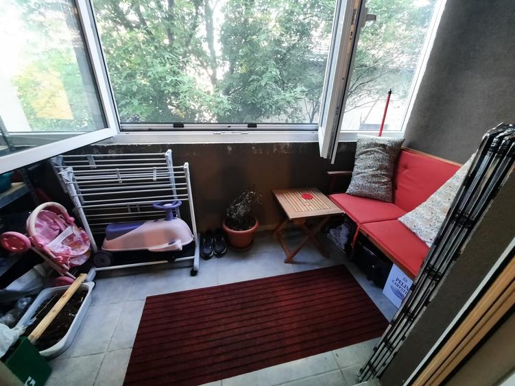 Apartament cu 3 camere decomandat în Prelungirea Ghencea