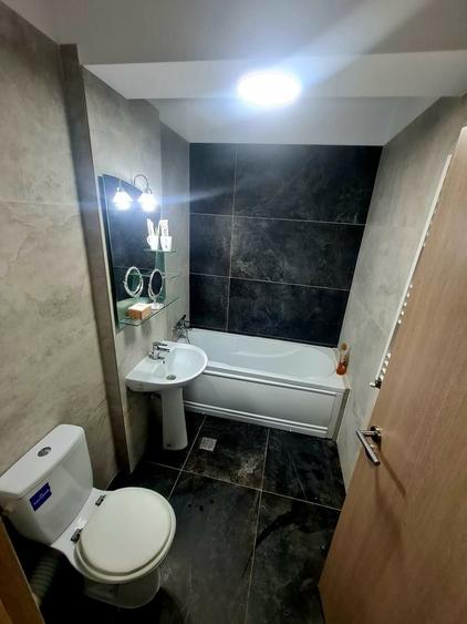 Apartament cu 3 camere în Rahova