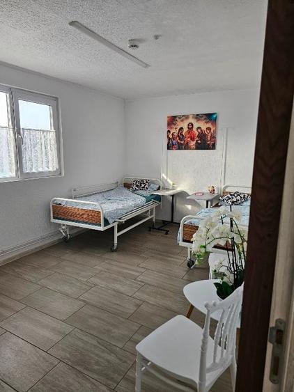 Casă cu 30 camere cu Garaj în Lenauheim