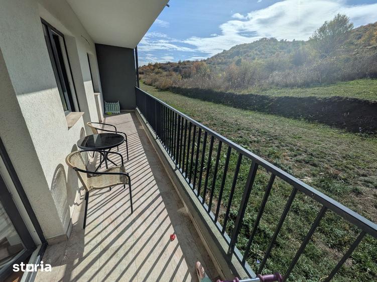 Apartament cu 3 camere în Florești