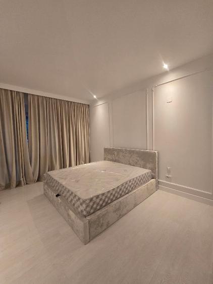 Apartament cu 5 camere decomandat, mobilat în Herăstrău