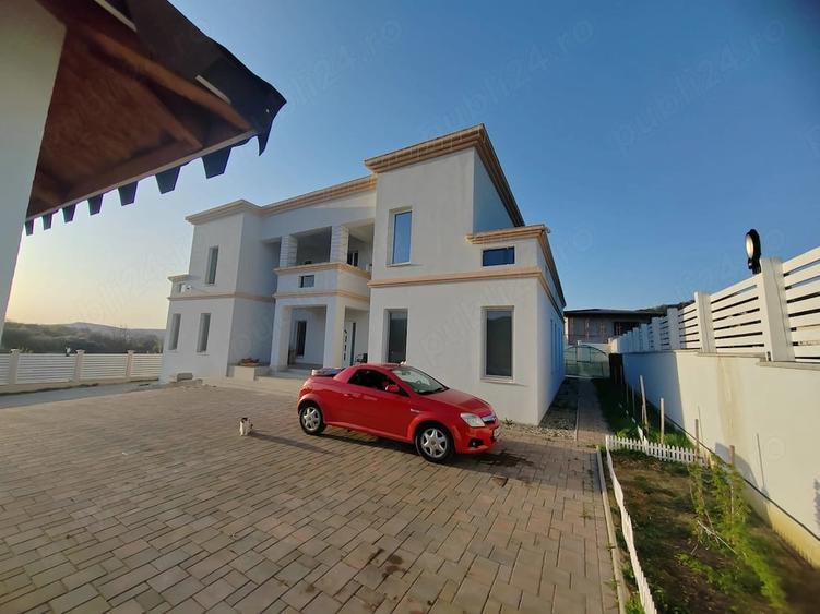 Vand casa cu finisaje de lux Bistri?a - 4