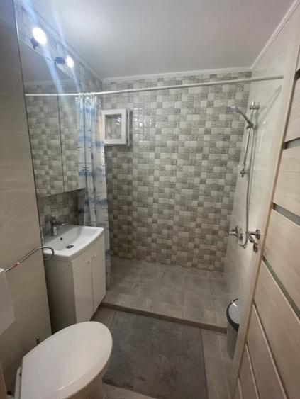Apartament cu 2 camere decomandat, mobilat în Drumul Taberei