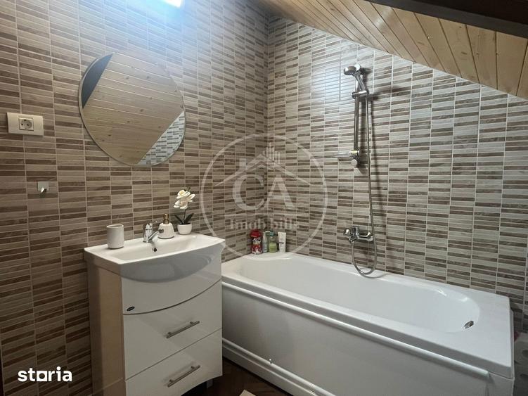 Casă cu 5 camere decomandat cu Teren 250 Mp în Tokai