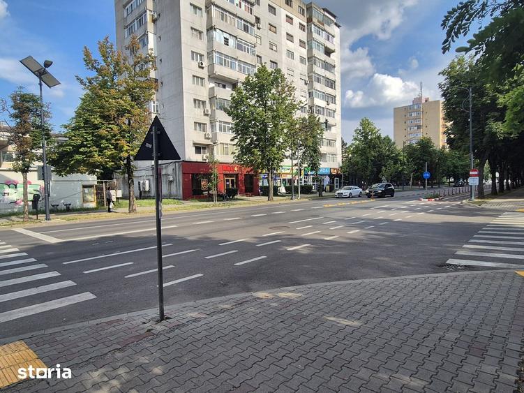 Spațiu comercial, de 170 mp, în Central