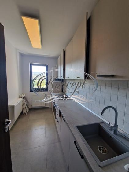 Apartament cu 2 camere semidecomandat, mobilat în Borhanci