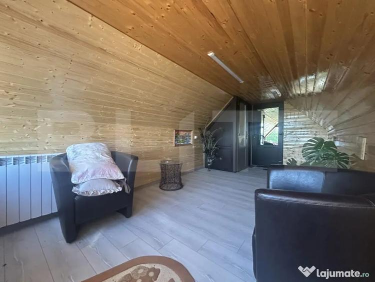 Casă cu 3 camere cu Teren 1400 Mp în Central