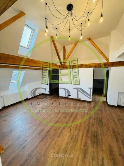 Apartament cu 3 camere decomandat în Predeal