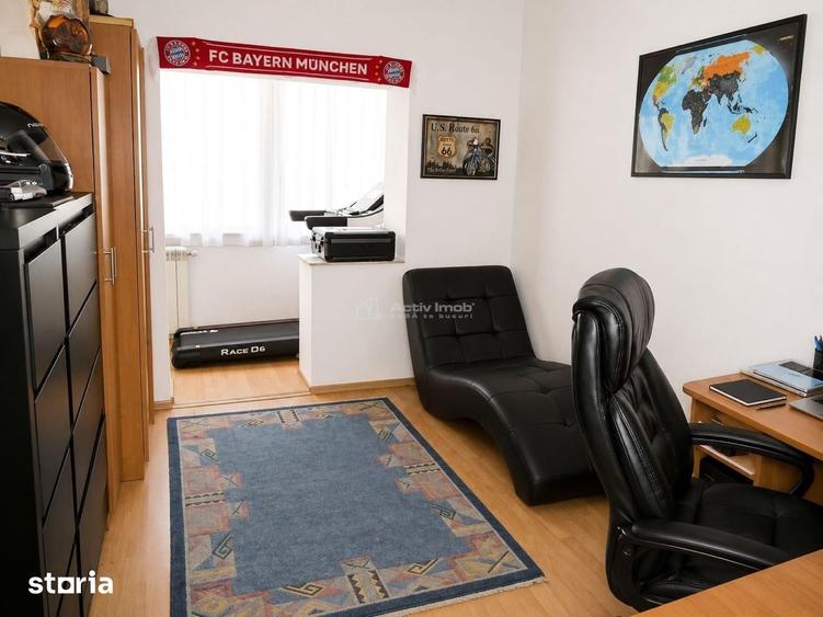 Apartament cu 4 camere decomandat în Progresul