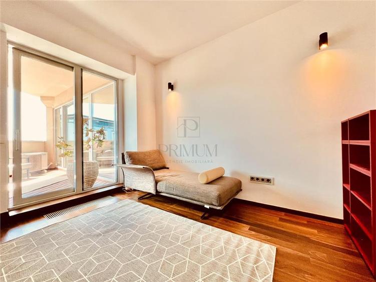 Apartament cu 3 camere decomandat în Elisabetin